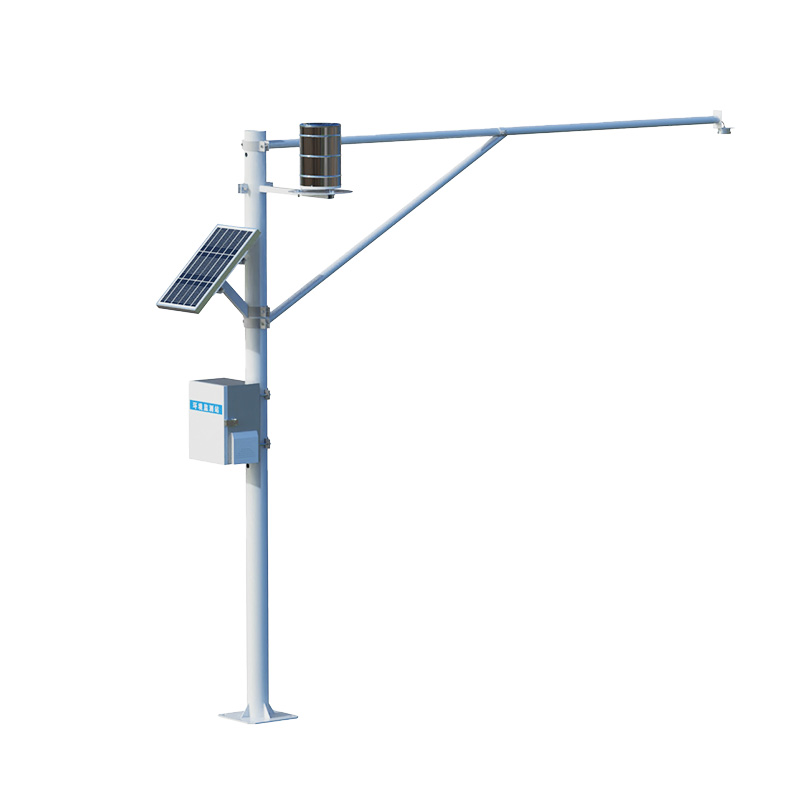 Online radar rainfall and water level monitoring station
